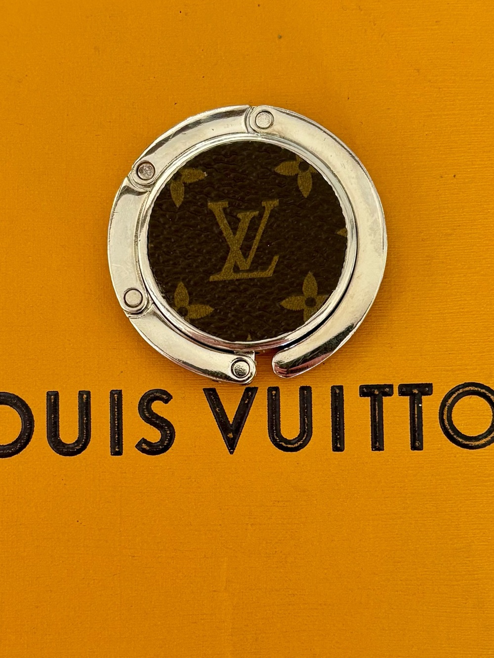 Louis Vuitton Glossy Purse
Hanger, Bag Hook Holder, SilverTone